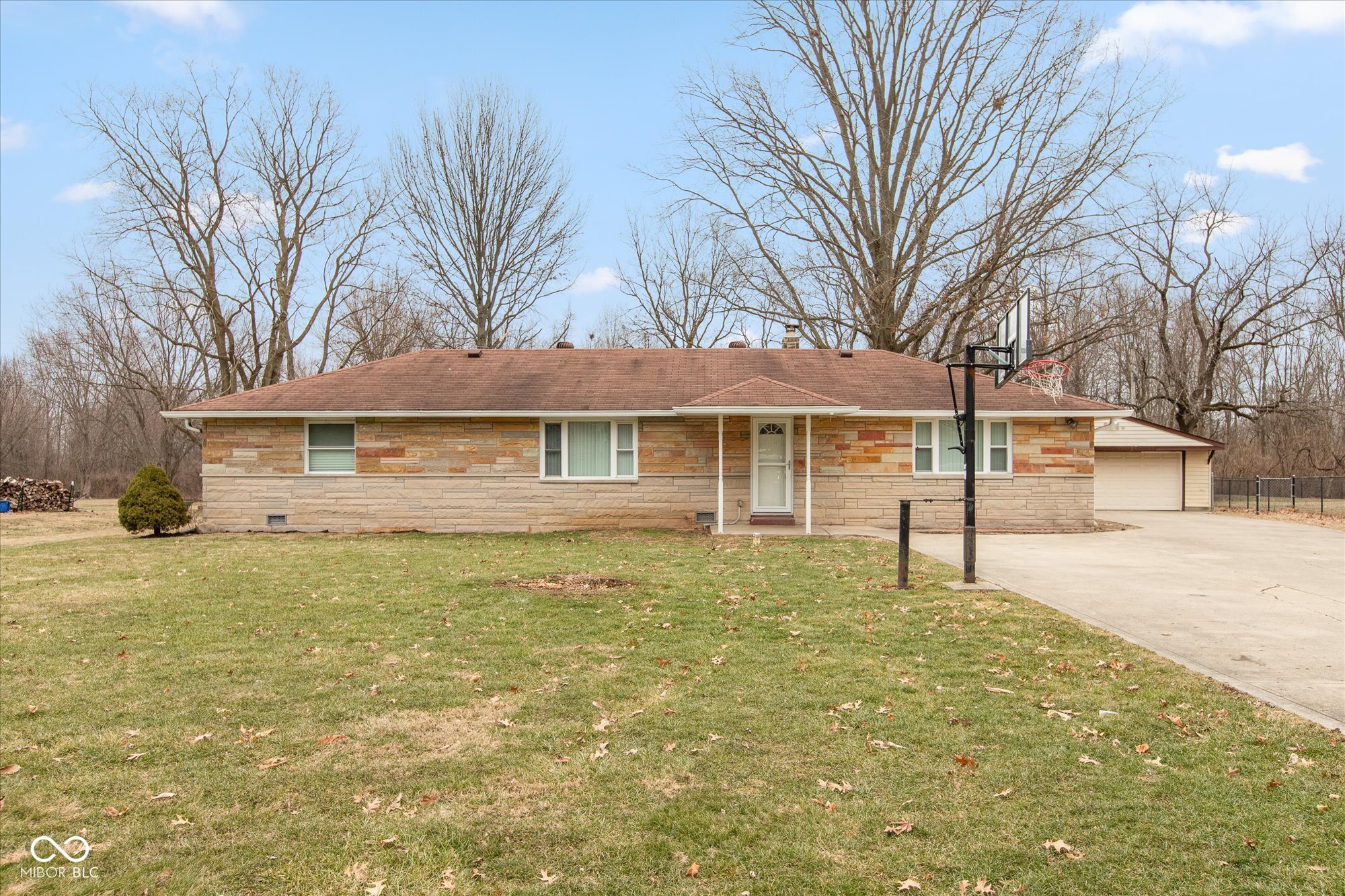 4423 Skylark Drive Indianapolis IN 46239