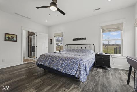 542 E Lucy Lane Ellettsville IN 47429