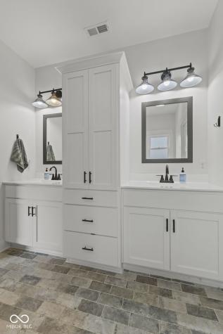 542 E Lucy Lane Ellettsville IN 47429