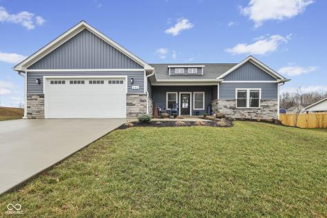 542 E Lucy Lane Ellettsville IN 47429