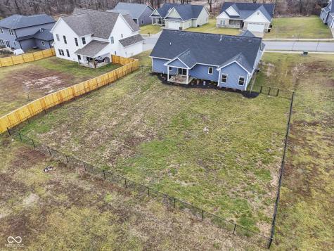 542 E Lucy Lane Ellettsville IN 47429