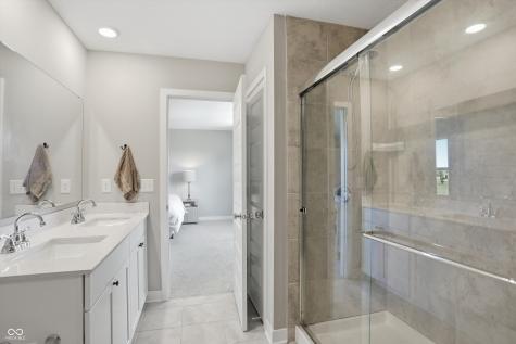 6914 Wolf Creek Court Whitestown IN 46075