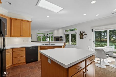 11795 E 650 N Sheridan IN 46069