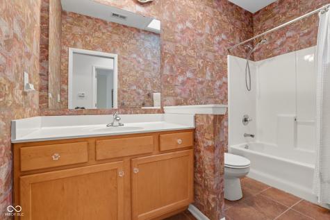 11795 E 650 N Sheridan IN 46069