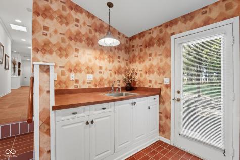 11795 E 650 N Sheridan IN 46069