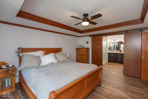 1967 Rudgate Drive Avon IN 46123