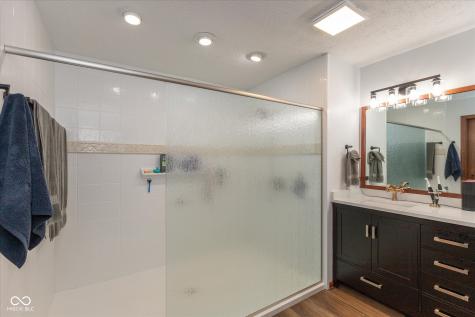 1967 Rudgate Drive Avon IN 46123