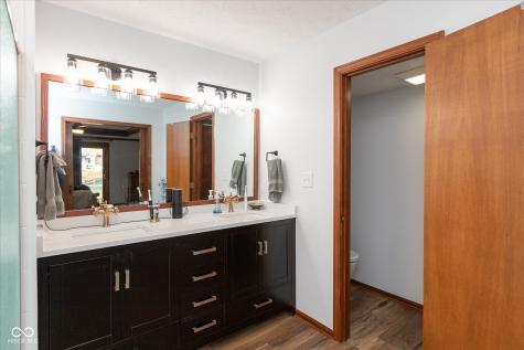 1967 Rudgate Drive Avon IN 46123