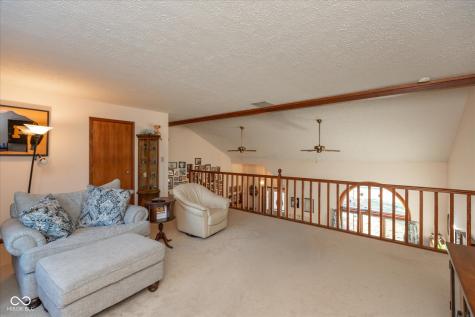 1967 Rudgate Drive Avon IN 46123
