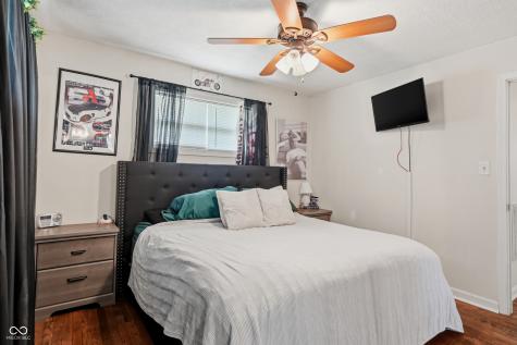 6845 Walton Street Indianapolis IN 46241