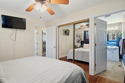 6845 Walton Street Indianapolis IN 46241