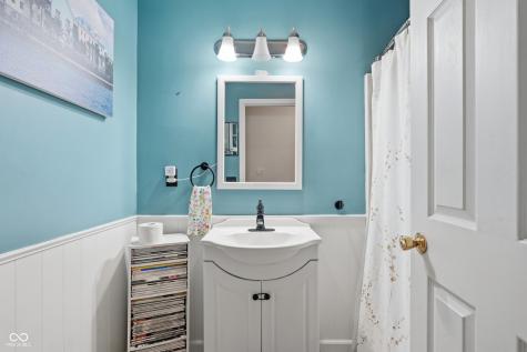 6845 Walton Street Indianapolis IN 46241
