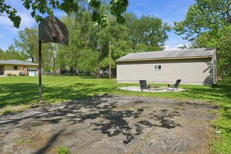 6845 Walton Street Indianapolis IN 46241