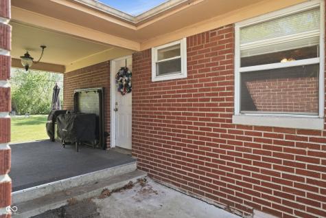 6845 Walton Street Indianapolis IN 46241
