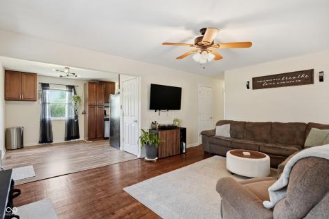 6845 Walton Street Indianapolis IN 46241