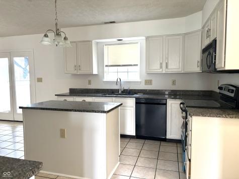 11052 Oakspring Drive Indianapolis IN 46239
