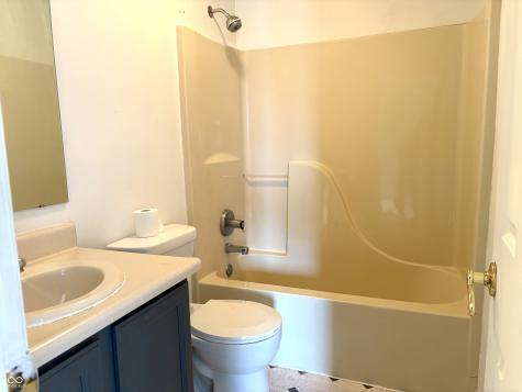11052 Oakspring Drive Indianapolis IN 46239