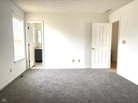 11052 Oakspring Drive Indianapolis IN 46239