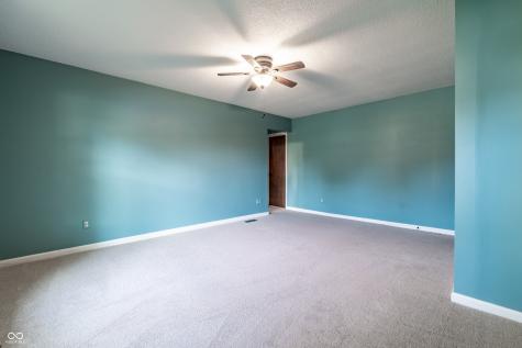 505 Pheasant Run Zionsville IN 46077