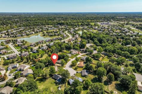 505 Pheasant Run Zionsville IN 46077