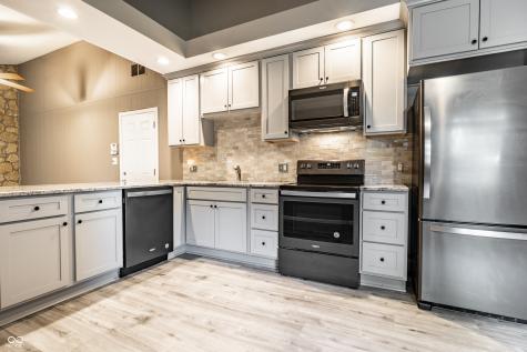 505 Pheasant Run Zionsville IN 46077