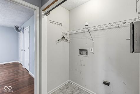 7102 W Meadows Lane Greenfield IN 46140