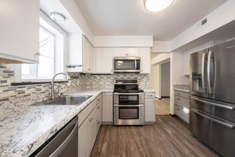 7511 Madden Drive Fishers IN 46038