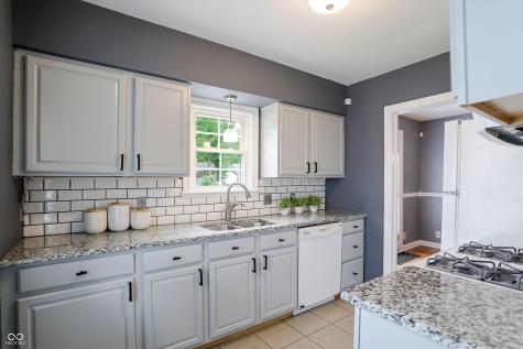 5364 Primrose Avenue Indianapolis IN 46220