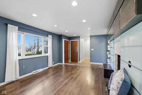 1515 Pittwood Drive Indianapolis IN 46240