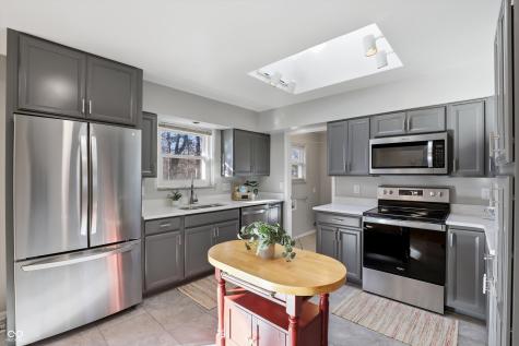 1515 Pittwood Drive Indianapolis IN 46240
