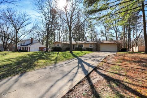 1515 Pittwood Drive Indianapolis IN 46240