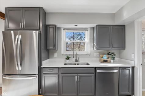1515 Pittwood Drive Indianapolis IN 46240