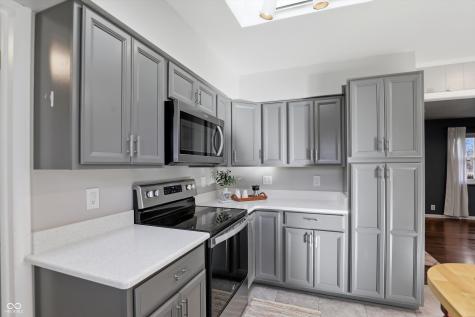 1515 Pittwood Drive Indianapolis IN 46240