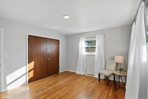 1515 Pittwood Drive Indianapolis IN 46240