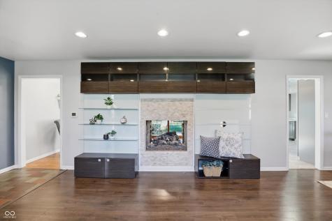 1515 Pittwood Drive Indianapolis IN 46240