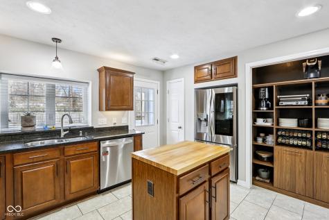 4540 Buena Vista Drive Indianapolis IN 46228