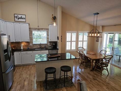 882 Woodgate Lane Greenwood IN 46143