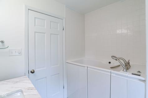 7363 Johnson Road Indianapolis IN 46250