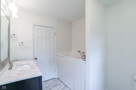 7363 Johnson Road Indianapolis IN 46250