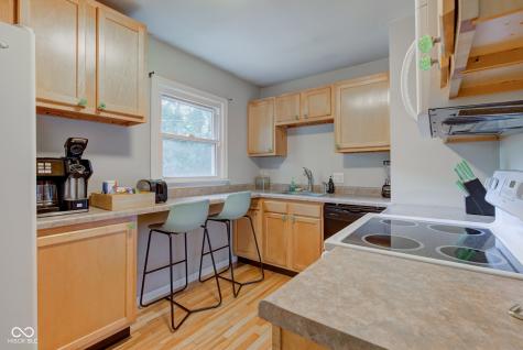 315 W 43rd Street Indianapolis IN 46208