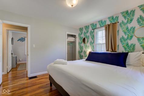 315 W 43rd Street Indianapolis IN 46208