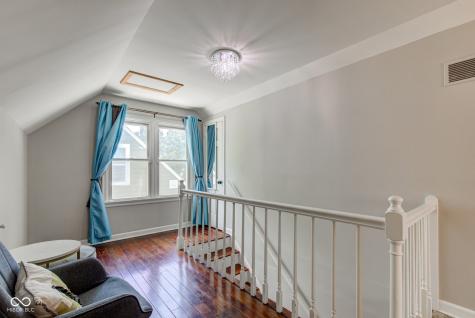 315 W 43rd Street Indianapolis IN 46208