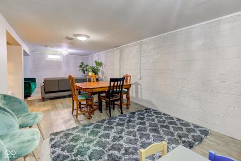 315 W 43rd Street Indianapolis IN 46208