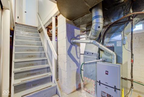 315 W 43rd Street Indianapolis IN 46208