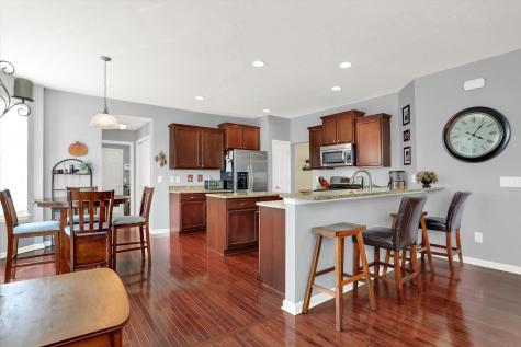 7341 Snowbird Way Indianapolis IN 46259