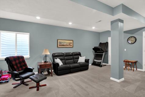 7341 Snowbird Way Indianapolis IN 46259