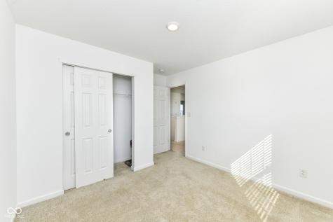 984 Bent Branch Lane Greenwood IN 46143