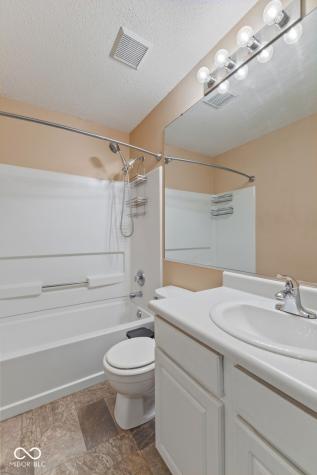 3769 Limelight Lane Whitestown IN 46075