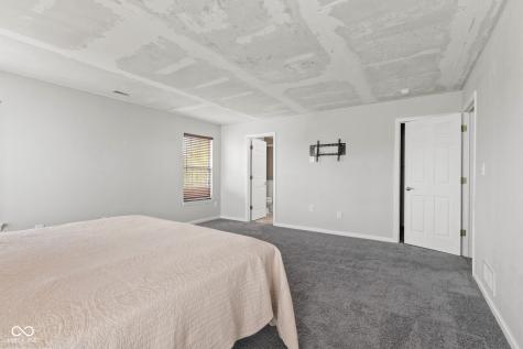 3769 Limelight Lane Whitestown IN 46075