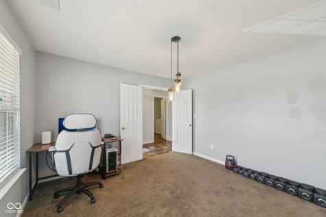 4150 Viva Lane Indianapolis IN 46239